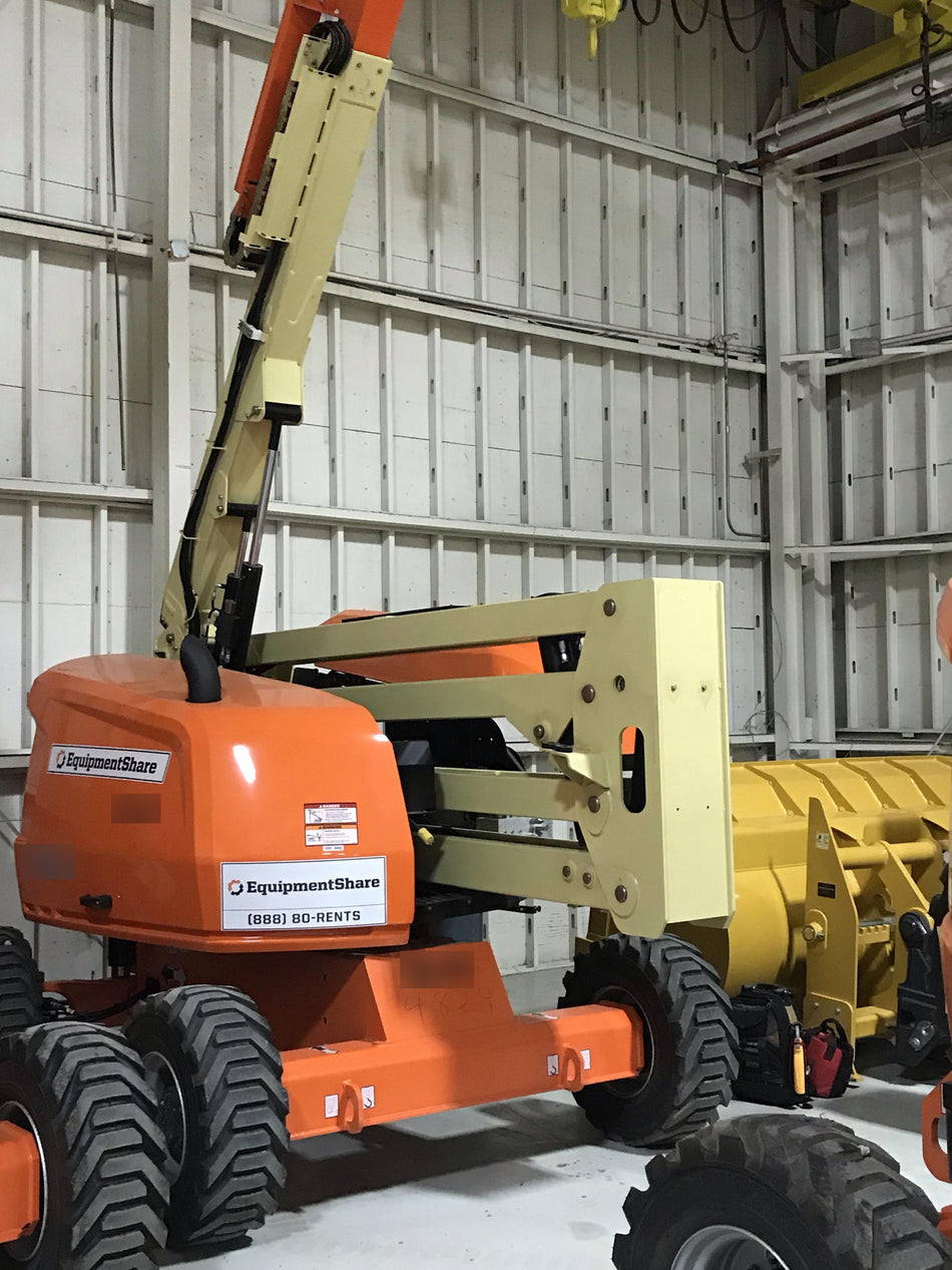 2019 JLG 450AJ