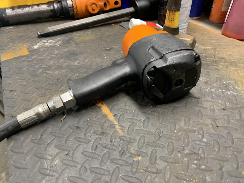 2020 MICHIGAN PNEUMATIC 750SS