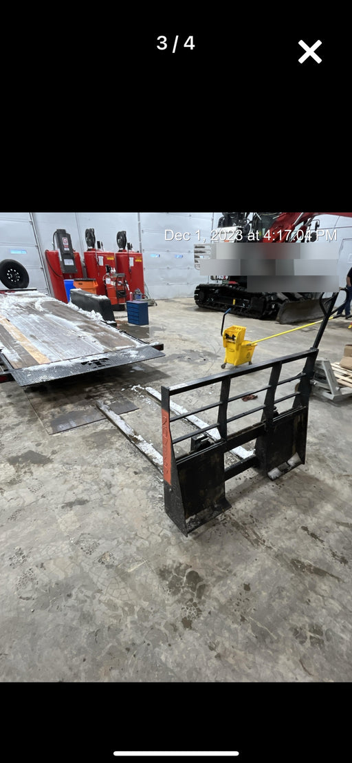 2022 ARROW MATERIAL HANDLING 60" Pallet Forks - Arrow