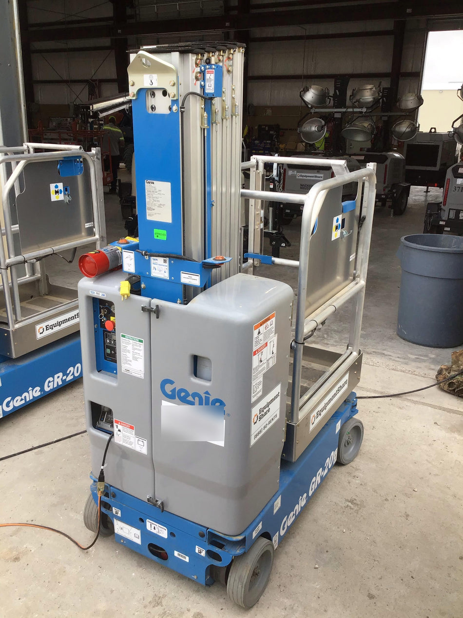 2020 GENIE GR-20