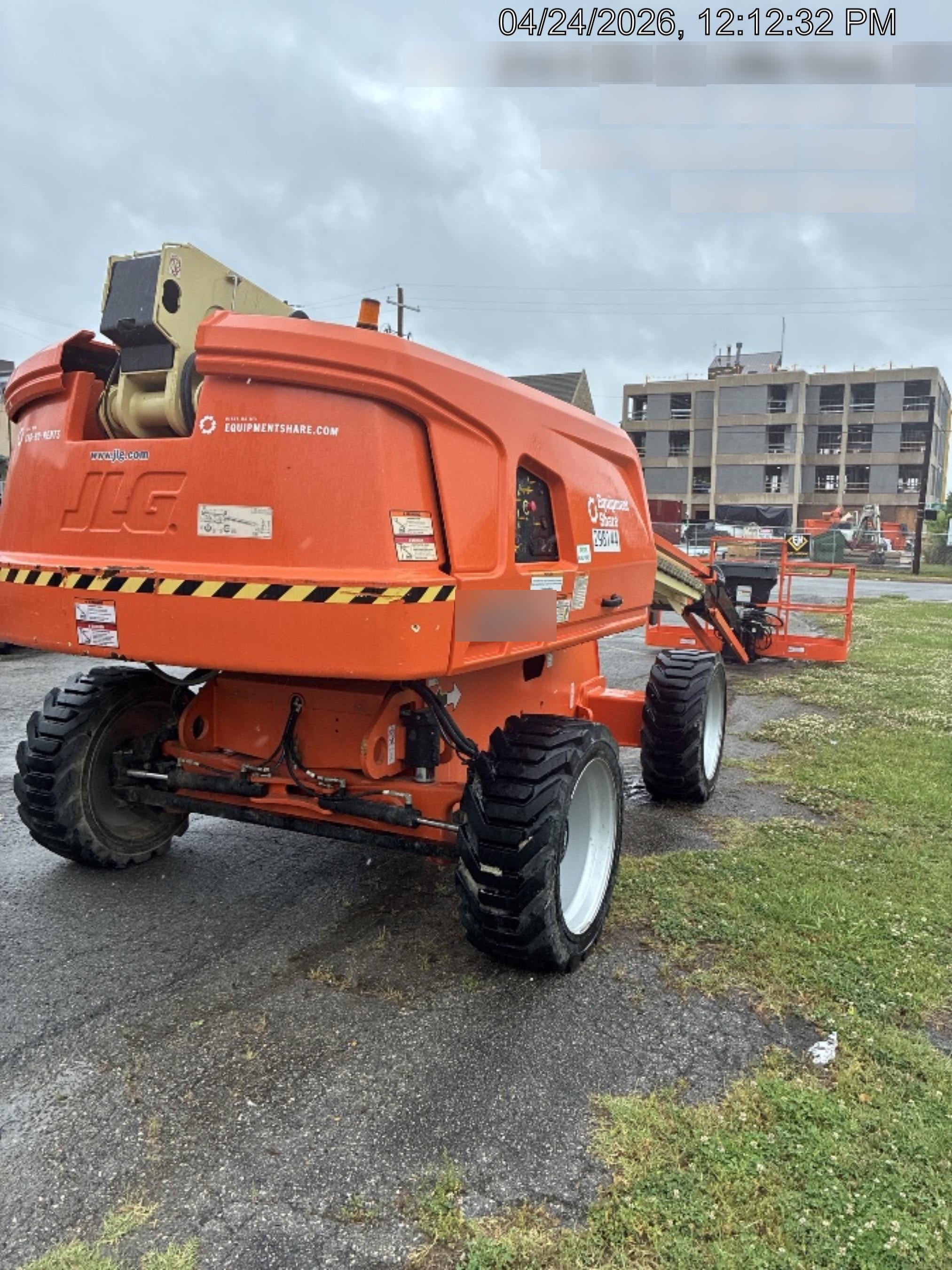 2023 JLG 660SJ