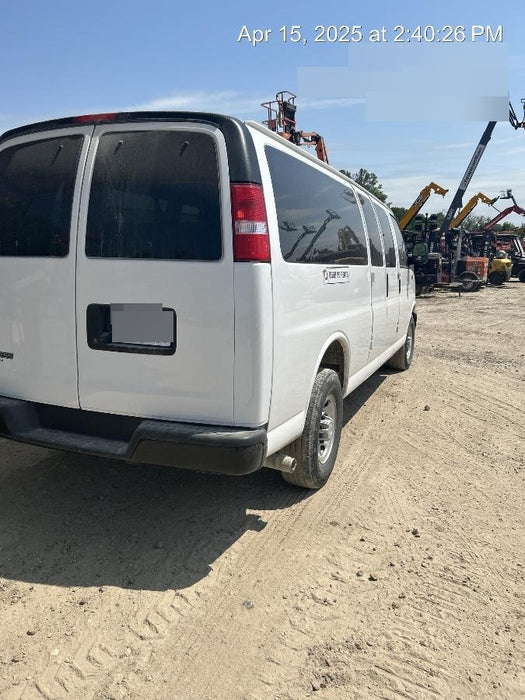 2023 CHEVROLET Express Van - Rental