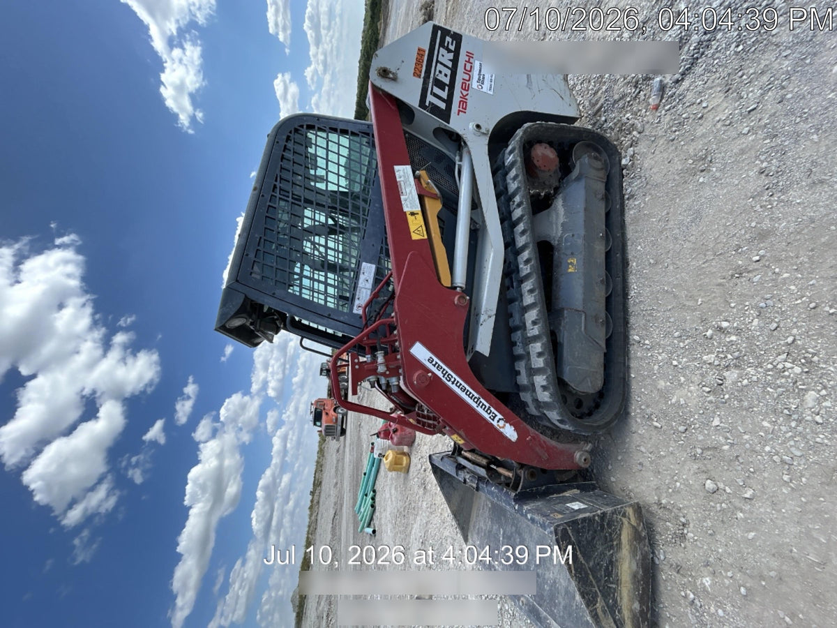2022 TAKEUCHI TL8R2-CR