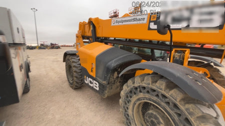 2019 JCB 512-56 Cab/Heat/Air, 109 HP, Solid Tires, STD Worklight, Beacon, Aux Hydraulics, Lifting Eye, Back up Alarm w/66" Carriage/60" Forks