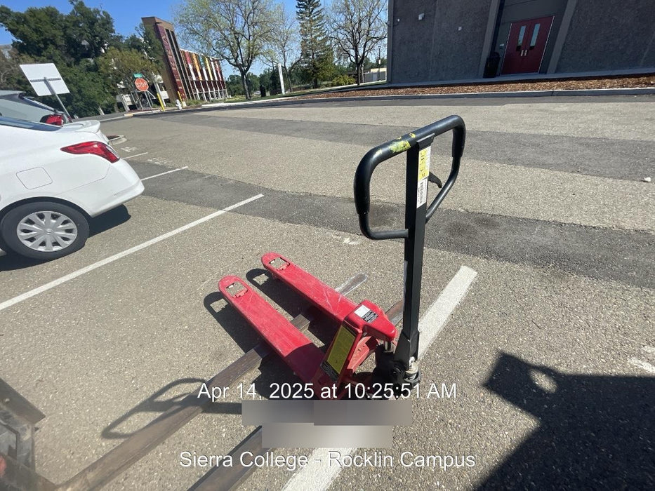 2019 HAUL MASTER 2.5 Ton Manual Pallet Jack