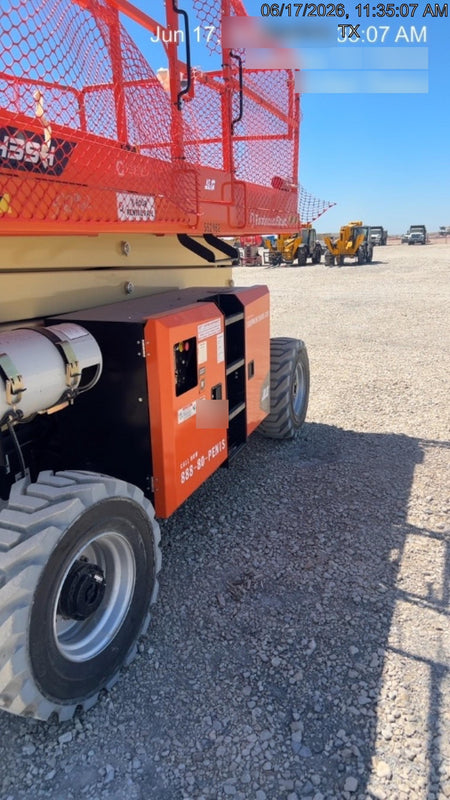 2025 JLG RT4394