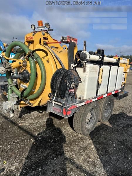 2022 VAC-TRON LP573XDT