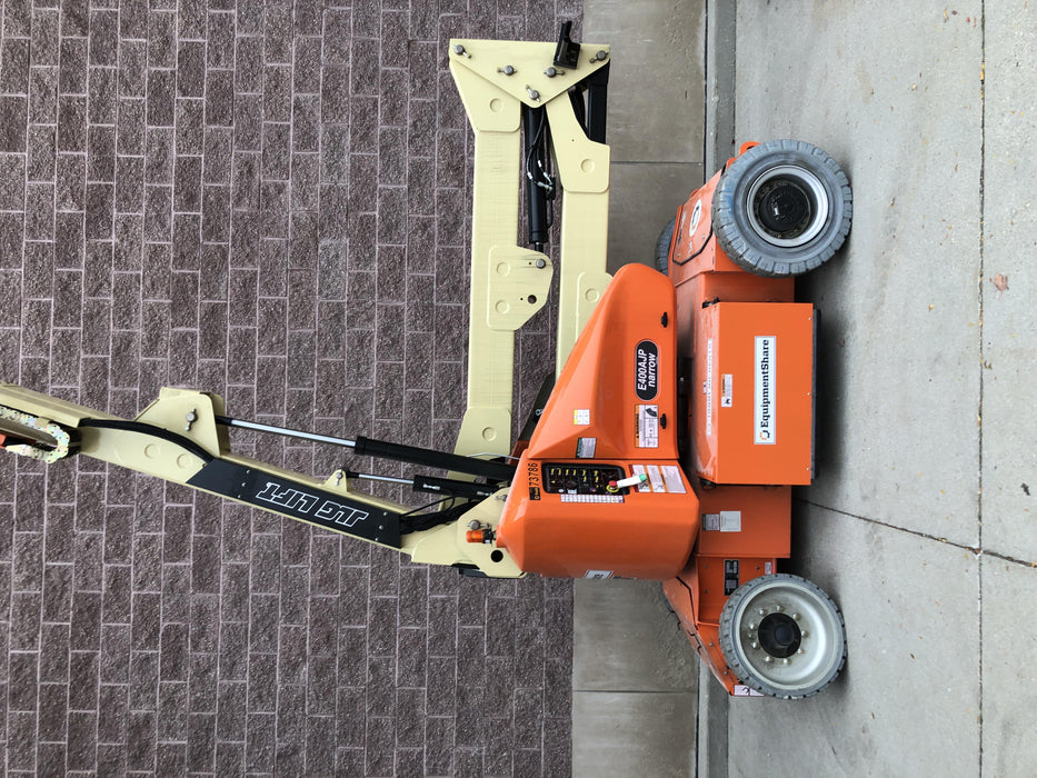 2020 JLG E400AJPN