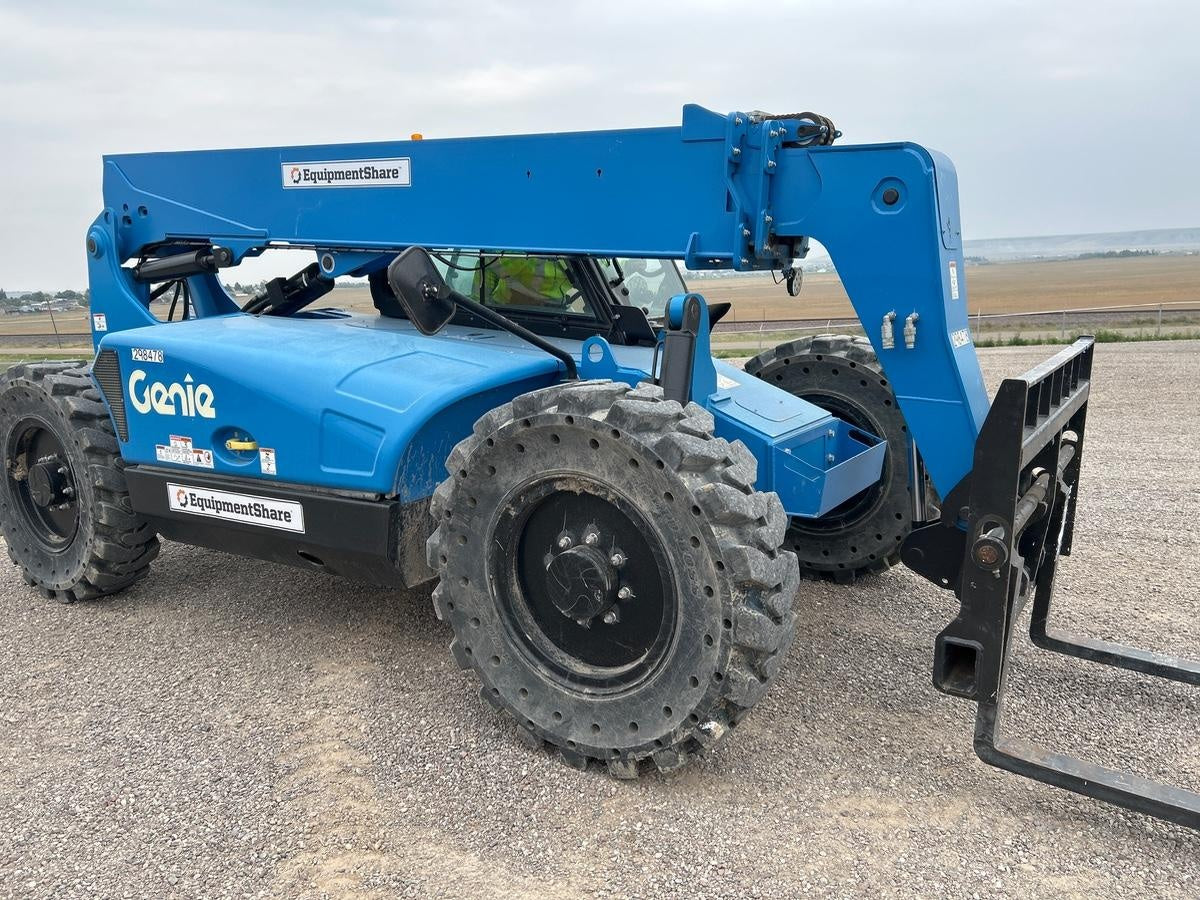 2023 GENIE GTH-636