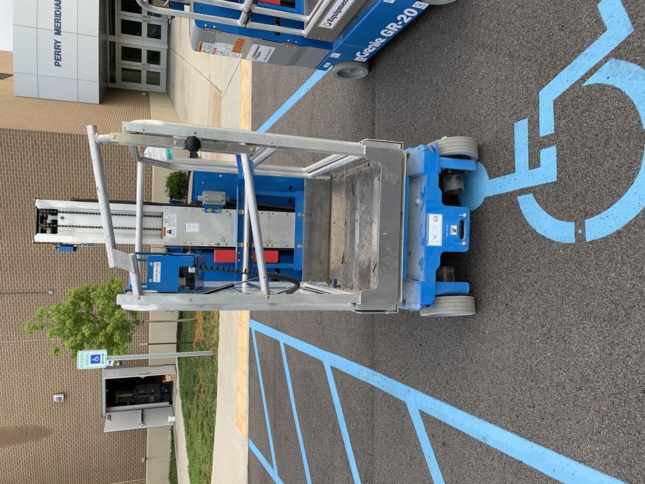 2020 GENIE GR-20