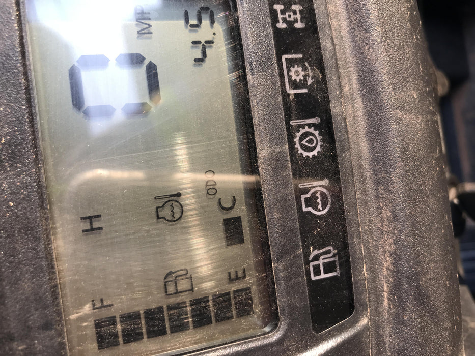 2020 Kubota RTV-X1140W-H 4WD utility cart -LED strobe -Windshield tempered glass -Plastic canopy -Wire harness kit -Backup alarm