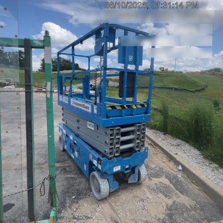 2021 GENIE GS-2632