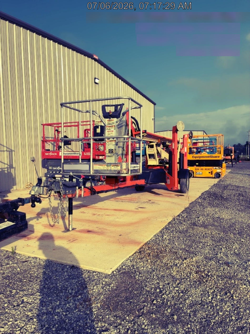 2021 JLG T500J