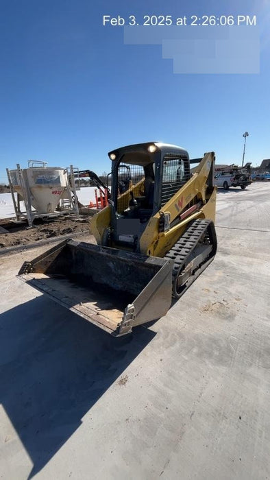 2018 Wacker Neuson ST31 ST31 8k Tracked Skid Loader, 2 Speed, Bucket Leveling, Selectable EH Controls, PreCleaner, BUCKET 75" LPSF, Bolt on Tooth Assembly