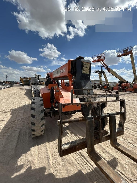 2018 Skytrak 6036 Skytrak 6036 , Canopy, 74hp Engine, Carriage 60", Forks 48" ,Worklights, Beacon, Pneumatic Tires, Freight