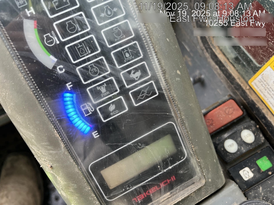 2019 Takeuchi TL8 Cab/Heat/AC, Back-up Alarm, Hydraulic QC 76" HD Bucket with smooth bolt-on edge