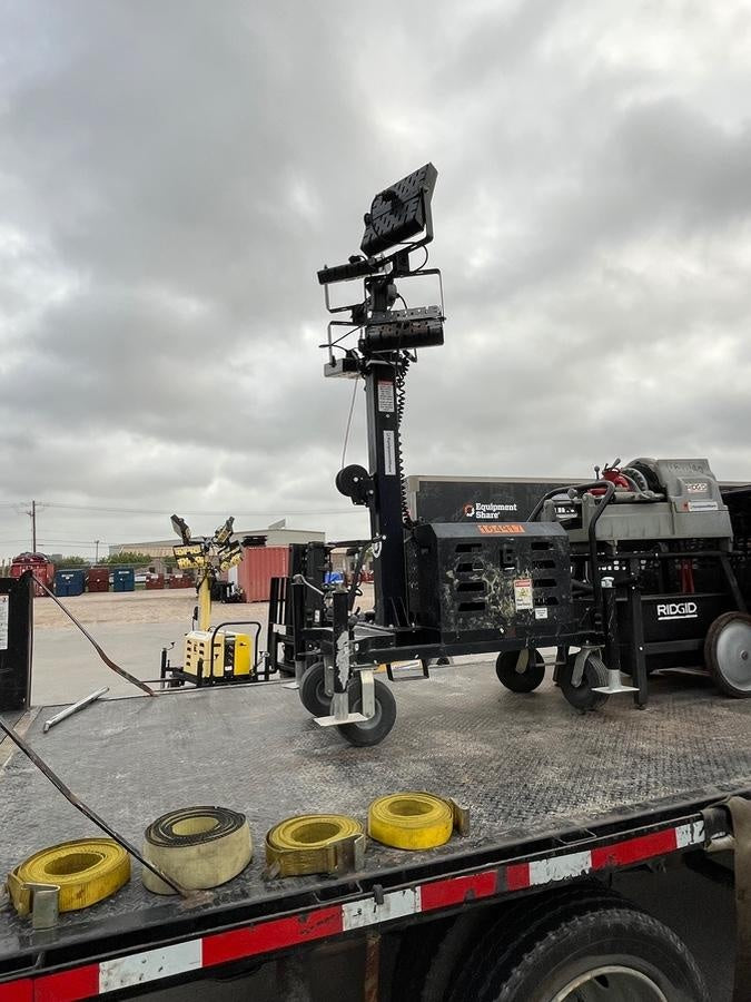 2021 LIND EQUIPMENT LE980LEDV-T4B