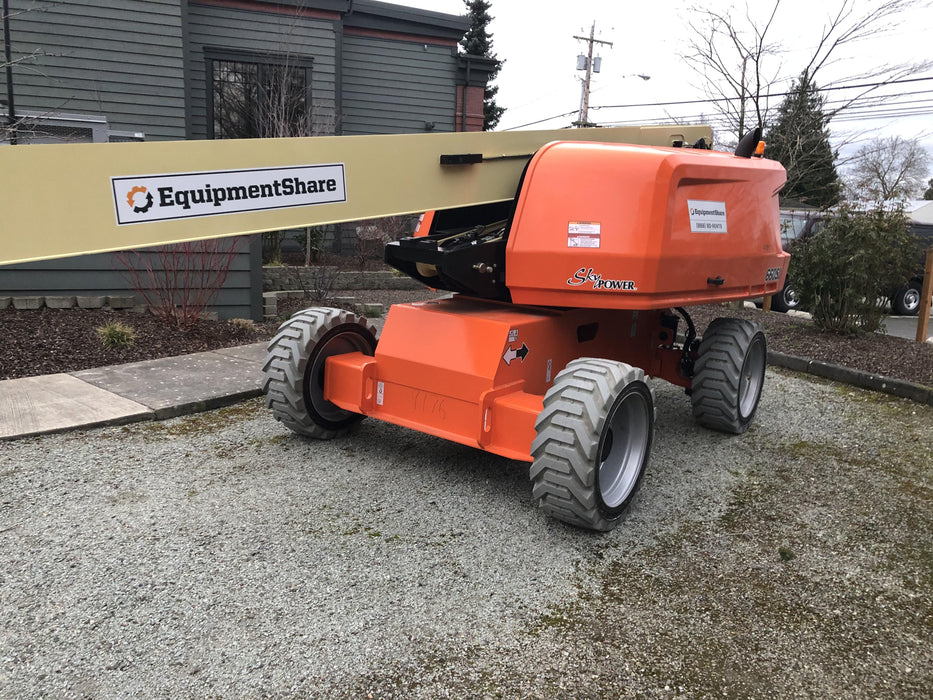 2019 JLG 660SJ