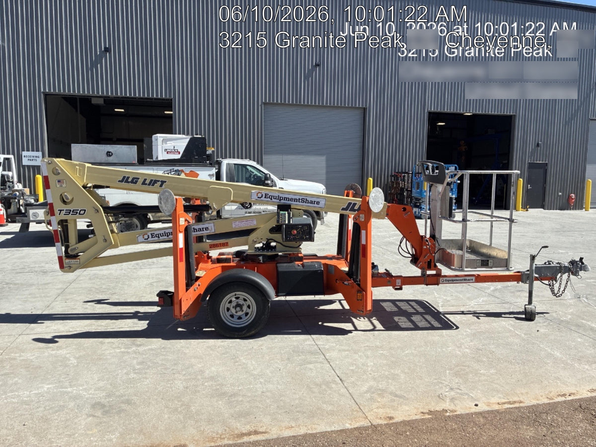 2022 JLG T350
