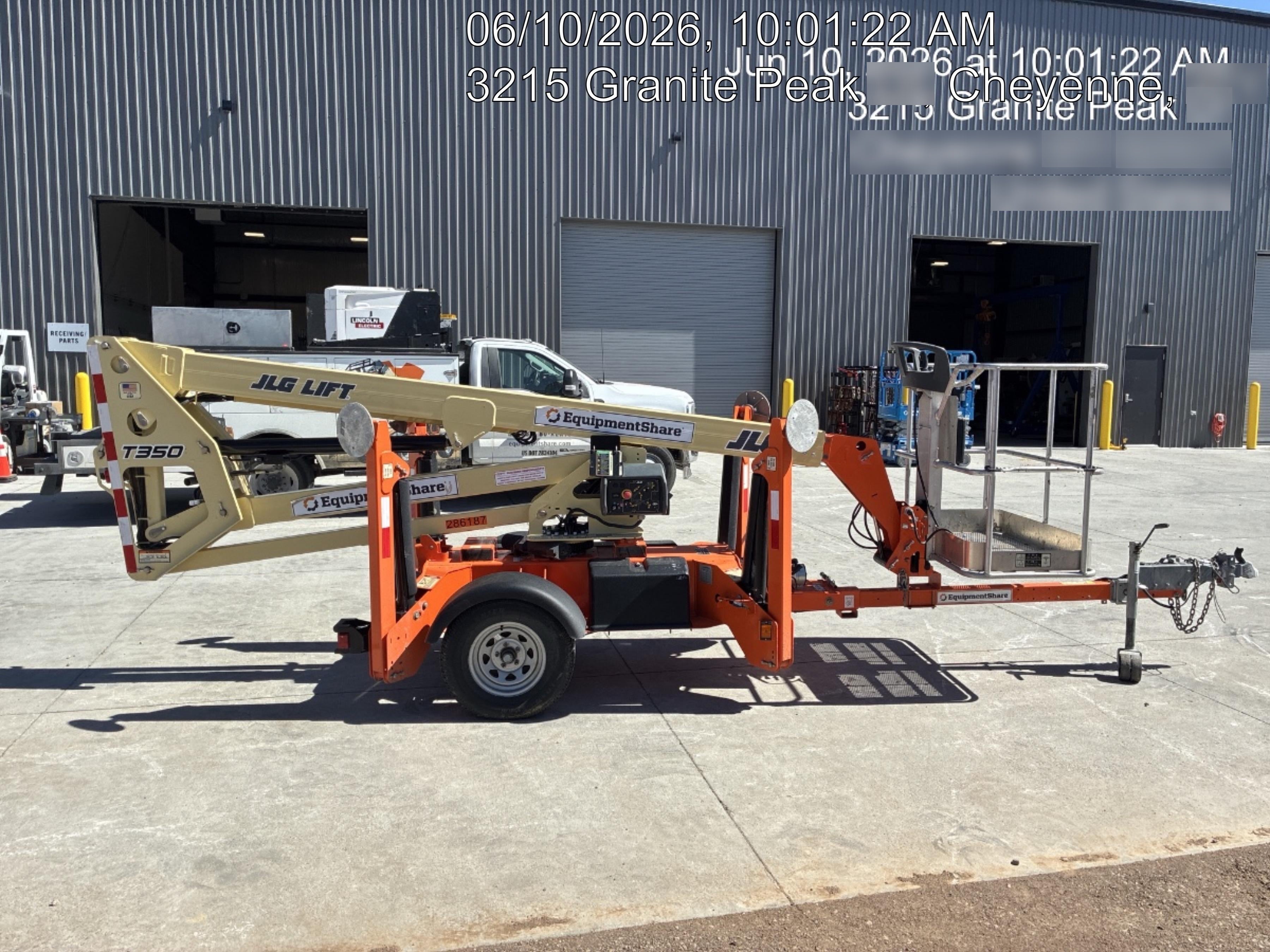 2022 JLG T350