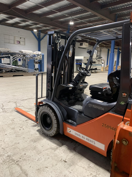 2022 TOYOTA 50-8FGU25