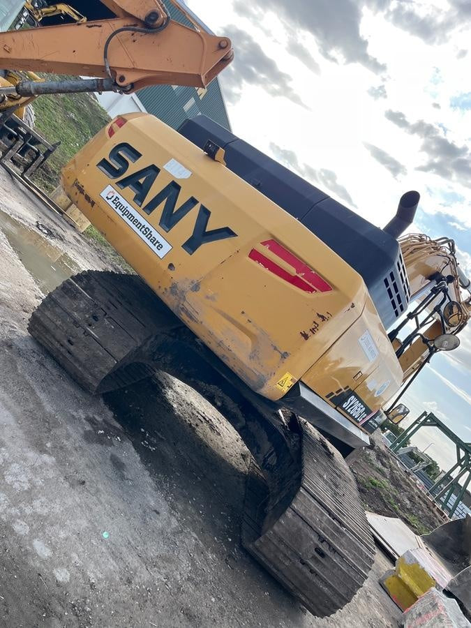 2019 SANY SY265C LC