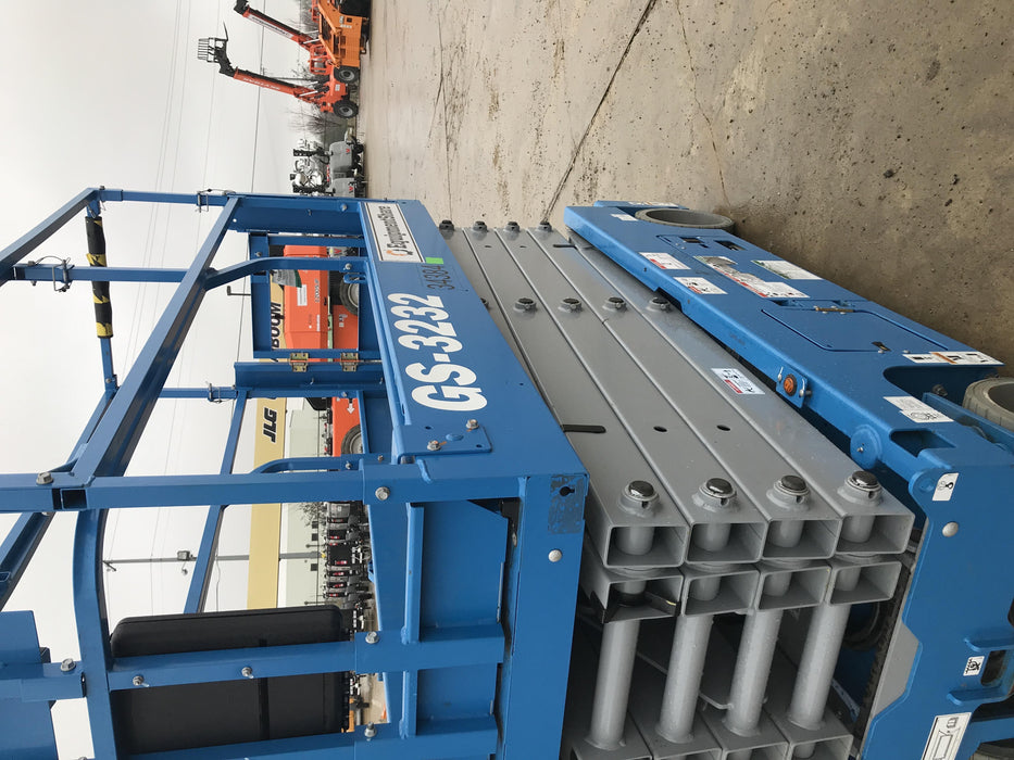 2019 Genie GS-3232 Standard Options