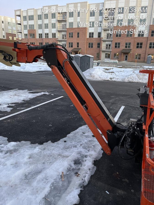 2020 JLG 660SJ