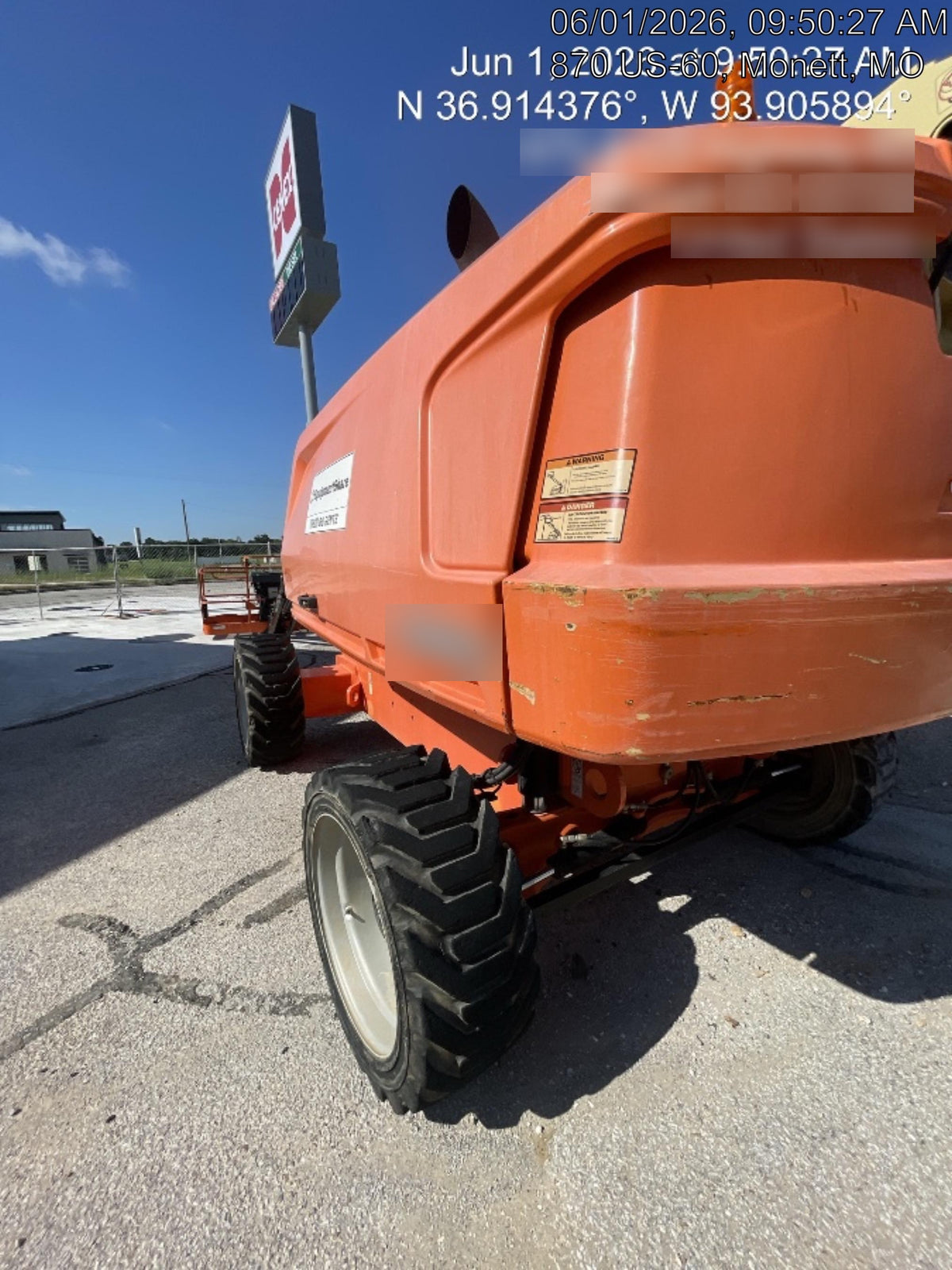 2019 JLG 660SJ