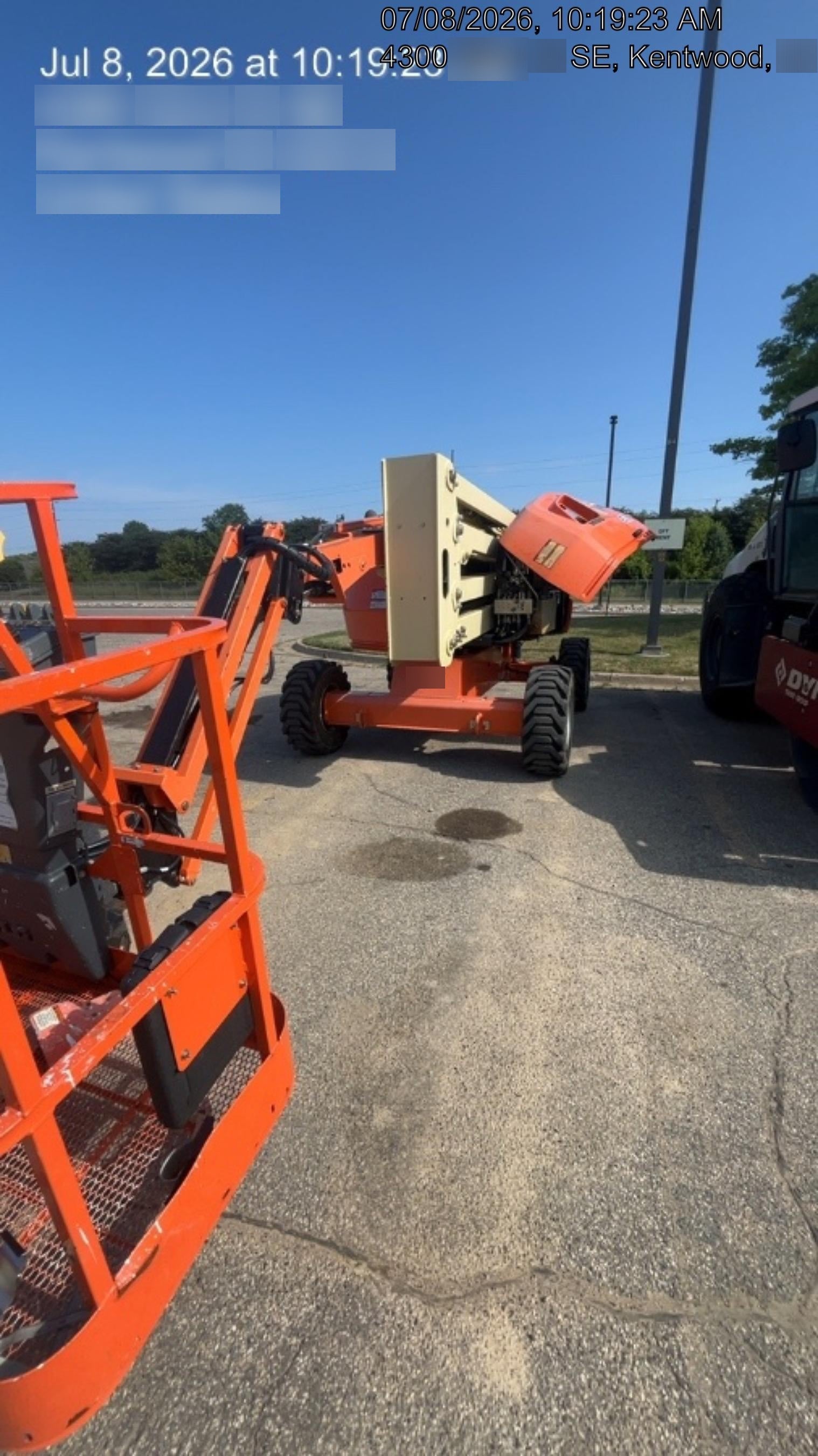 2019 JLG 450AJ