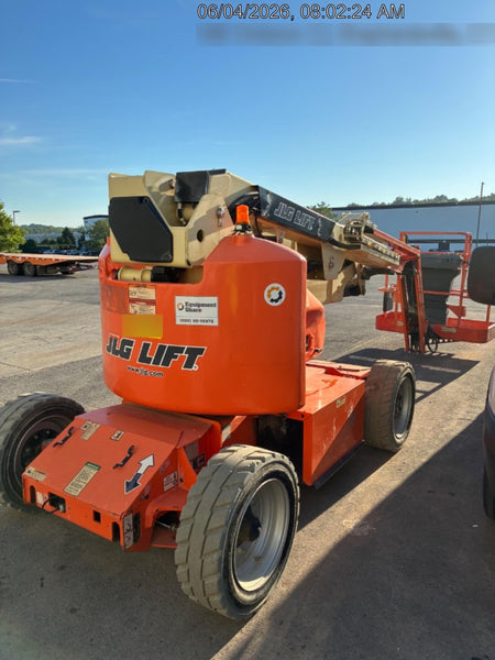2019 JLG E450AJ