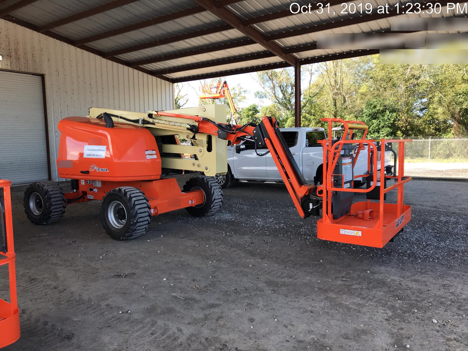 2019 JLG 450AJ