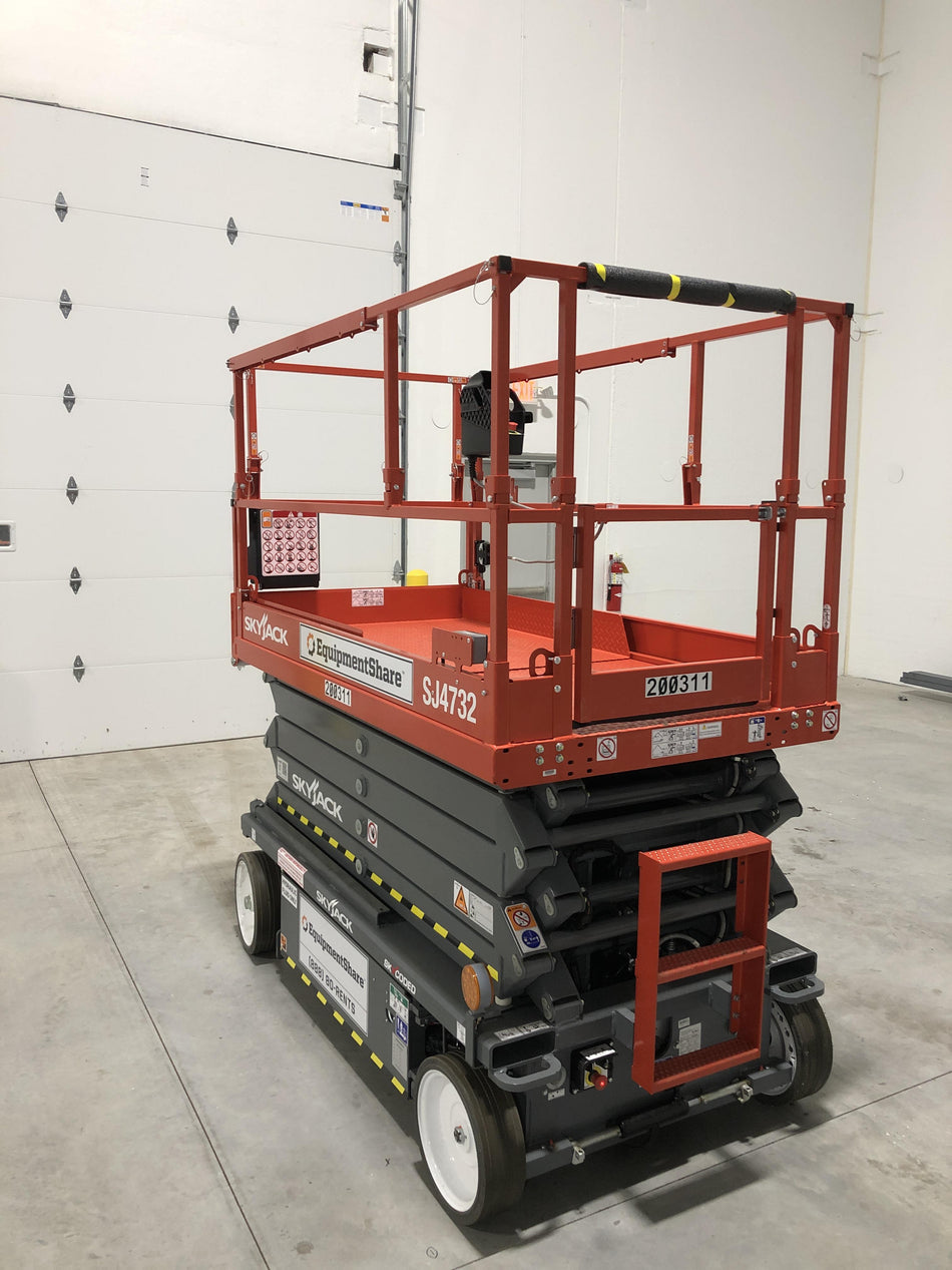 2021 SKYJACK SJ4732