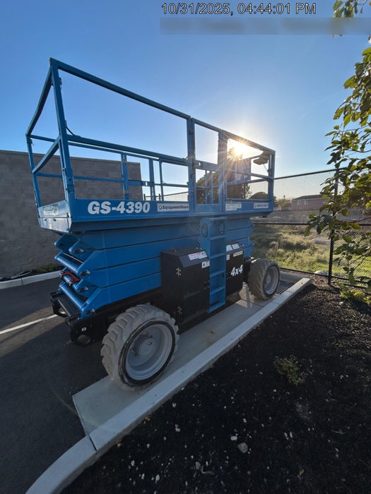 2020 GENIE GS-4390 RT
