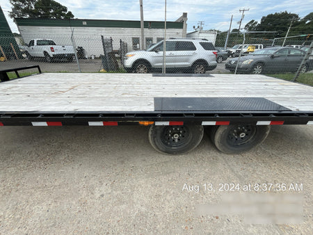 2023 PJ TRAILERS F8