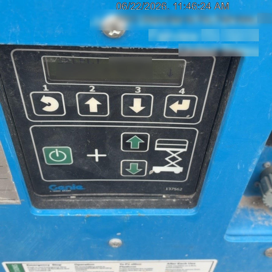 2023 GENIE GS-3232