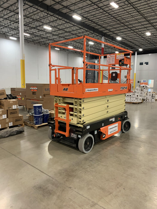 2021 JLG R3246