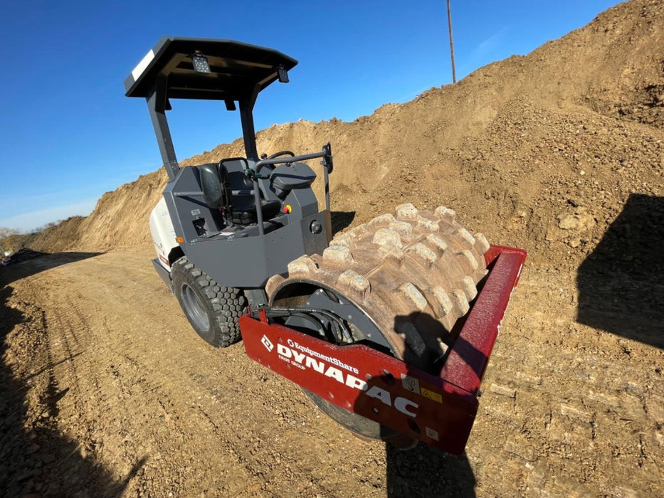 2024 DYNAPAC CA1300D