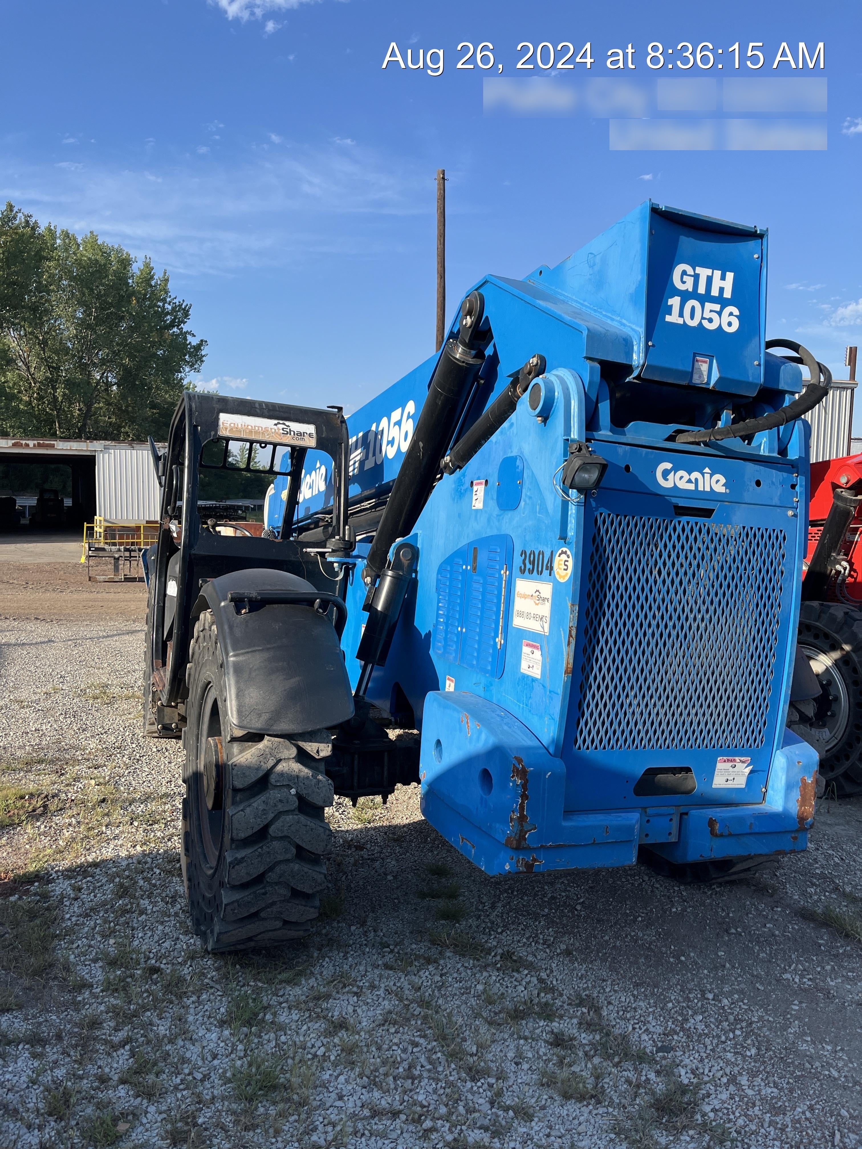 2017 GENIE GTH-1056