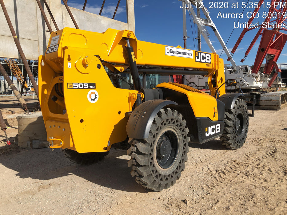 2020 JCB 509-42 Cab/Heat/Air, Solid Tires, Work Lights, Beacon, Aux Hydraulics, Back up Alarm, Lifting Eye, ES Decals