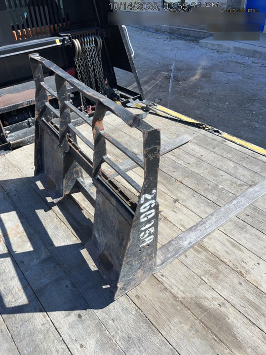 2022 ARROW MATERIAL HANDLING 48" Pallet Forks - Arrow