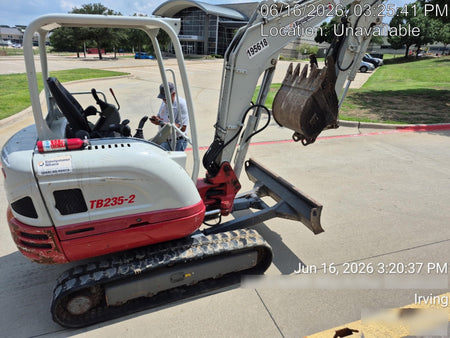 2021 TAKEUCHI TB235-2R