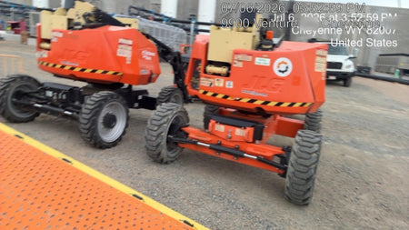 2022 JLG 340AJ