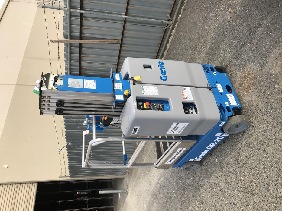2019 GENIE GR-20