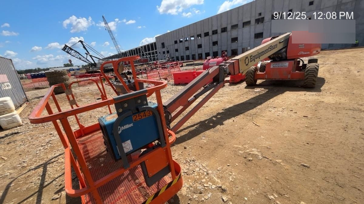 2022 MILLER ELECTRIC CST-280