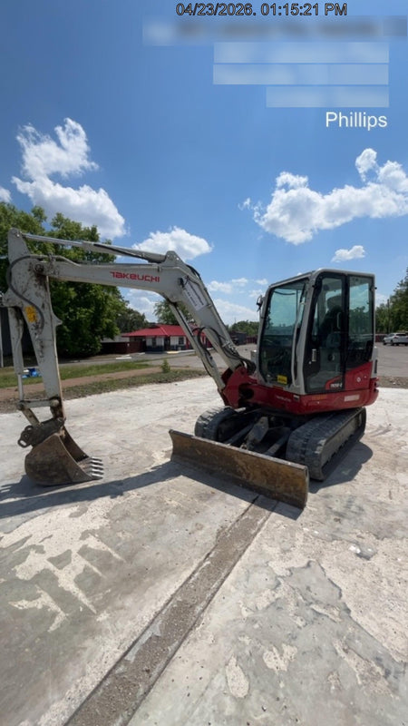 2023 TAKEUCHI TB250-2CR