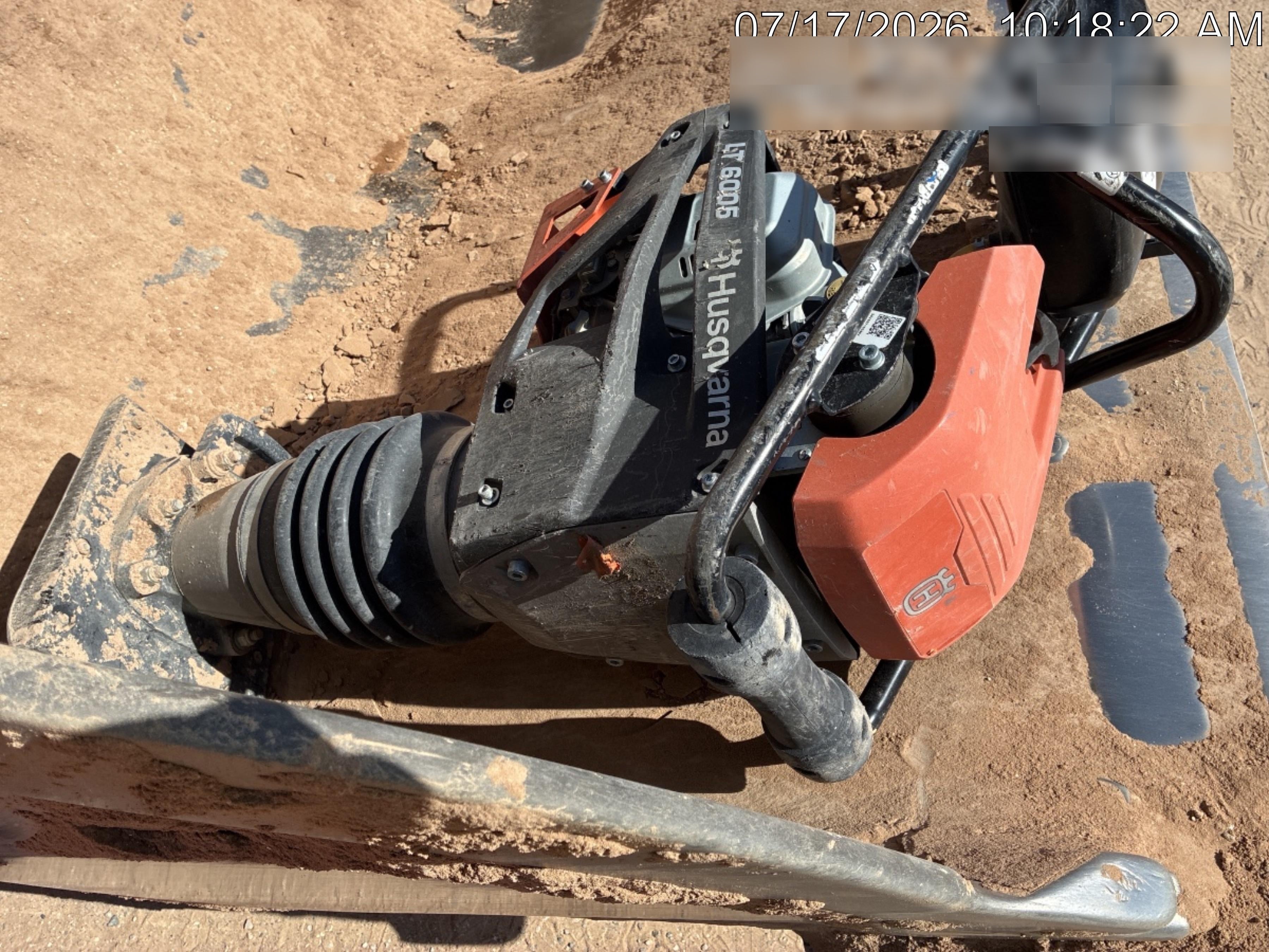 2025 HUSQVARNA LT6005