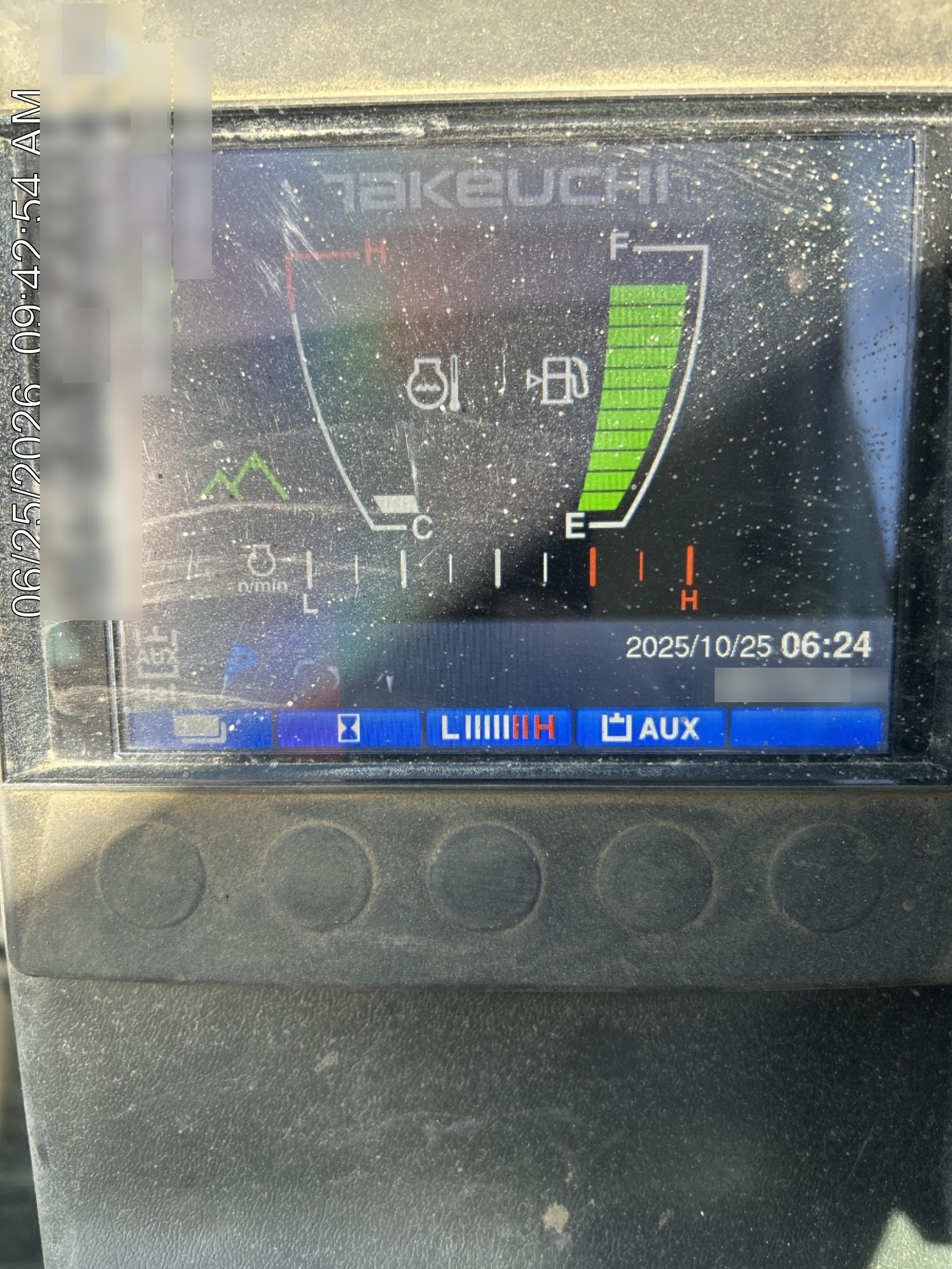 2025 TAKEUCHI TB235-2CR