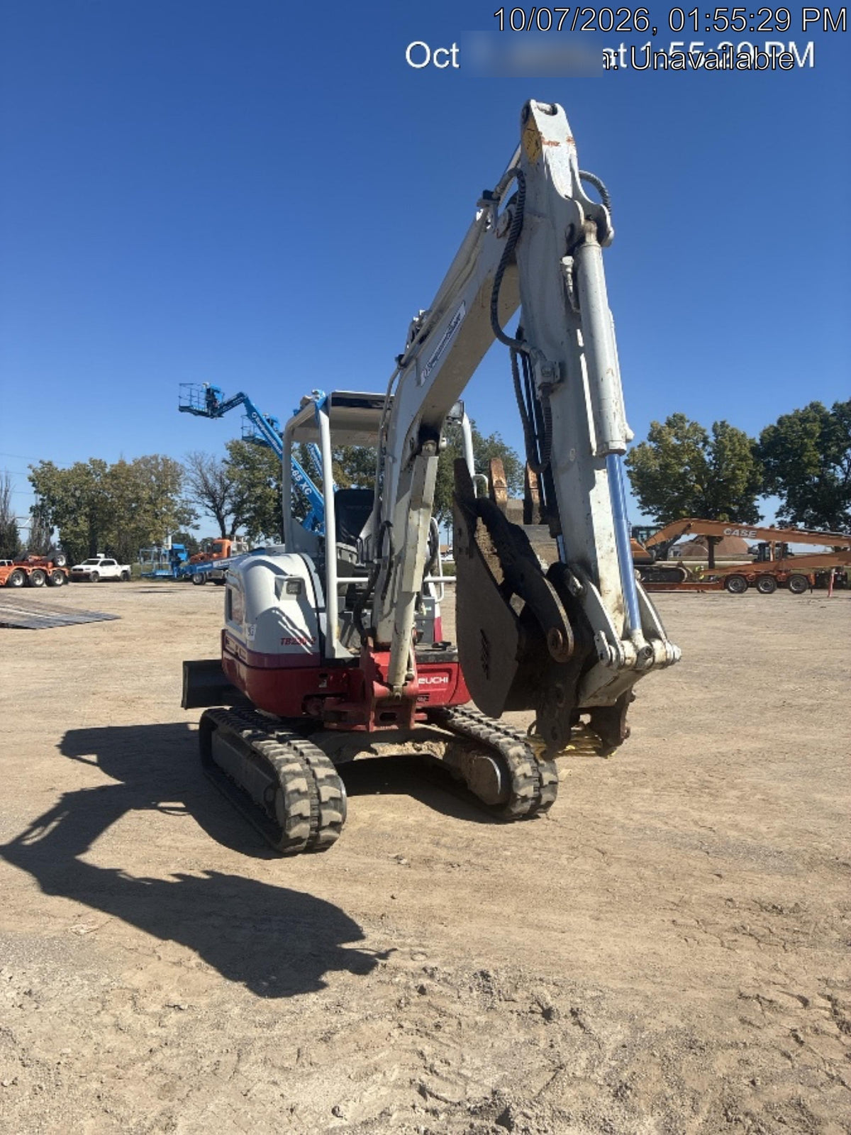 2022 TAKEUCHI TB235-2R