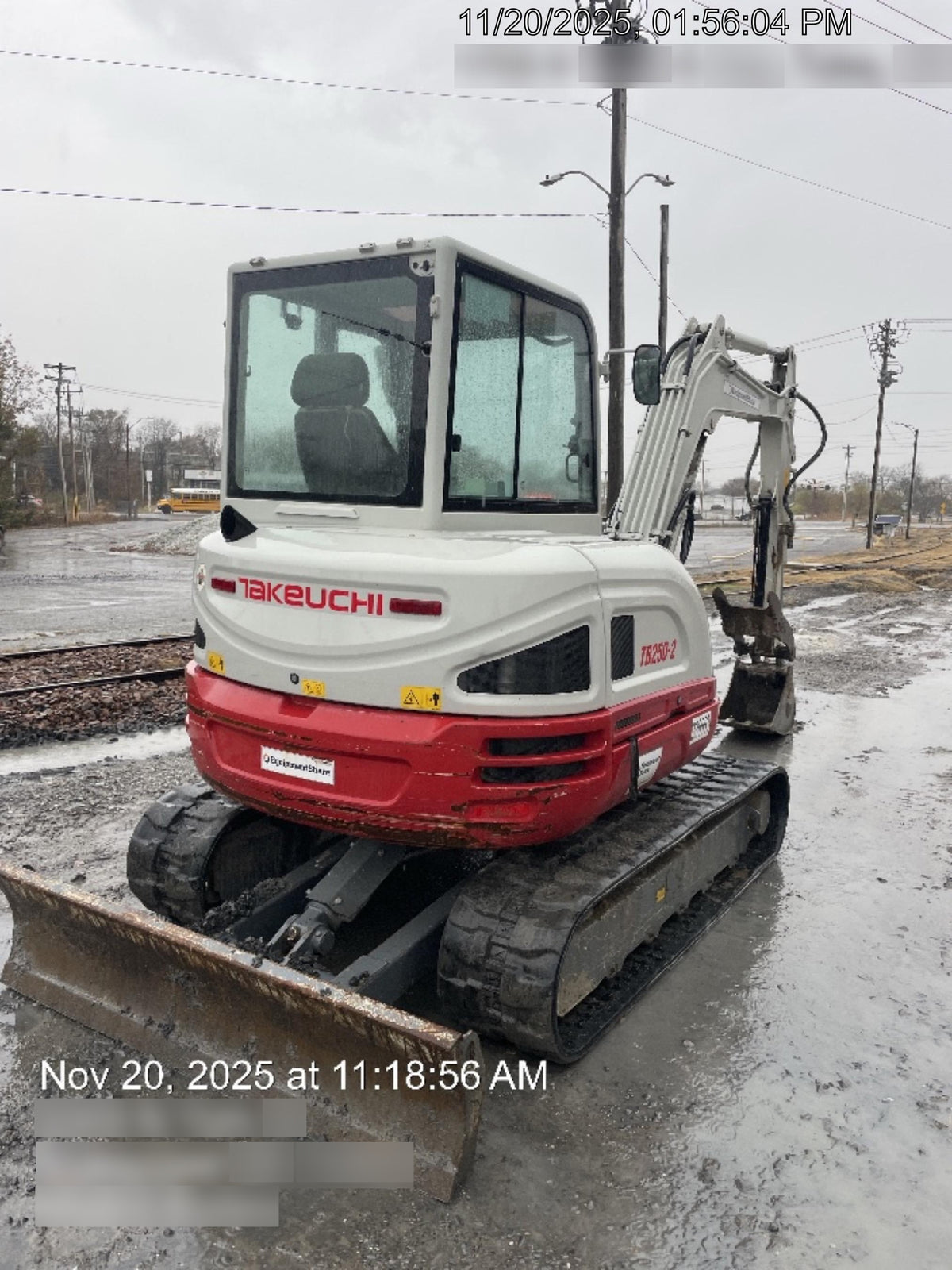 2023 TAKEUCHI TB250-2CR